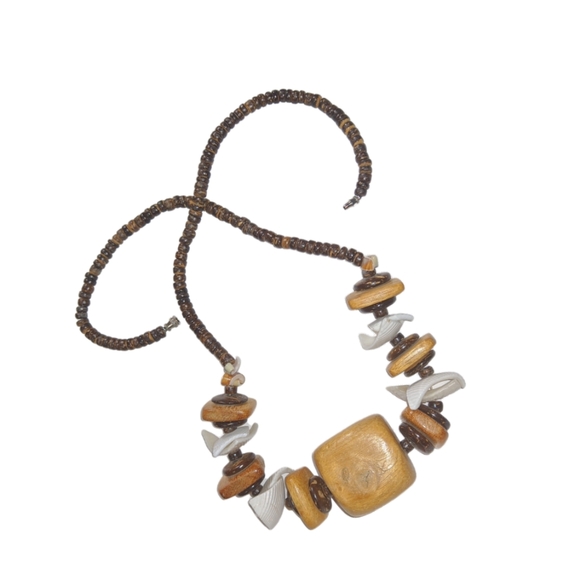 Jewelry - 🔴15/$25.  ~Handmade Wooden Necklace